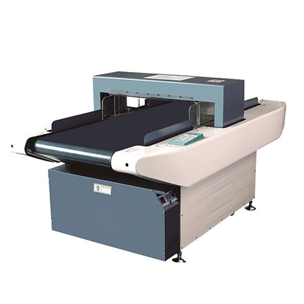 XR-720C Industry Conveyor Belt Needle Detector For Garment Textile